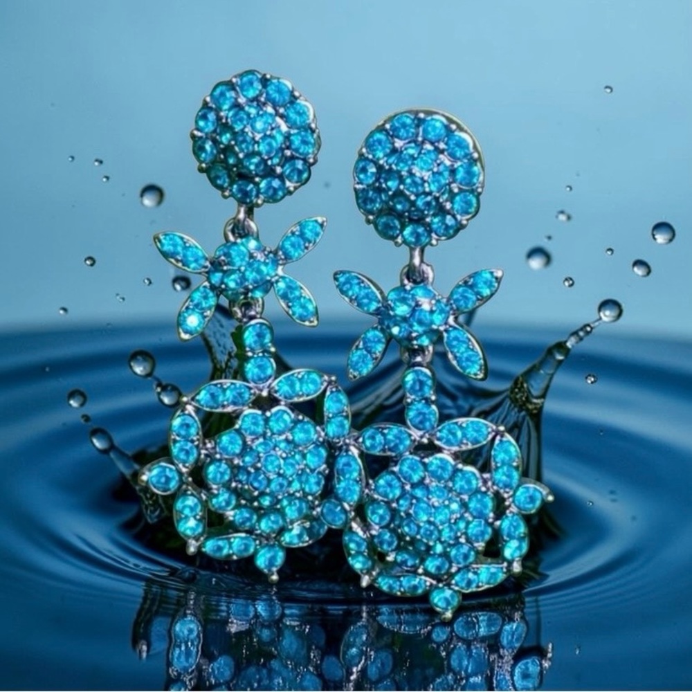 JOAN RIVERS TEAL CRYSTAL FLORAL DREAM PIERCED EARRINGS - Picture 10 of 10